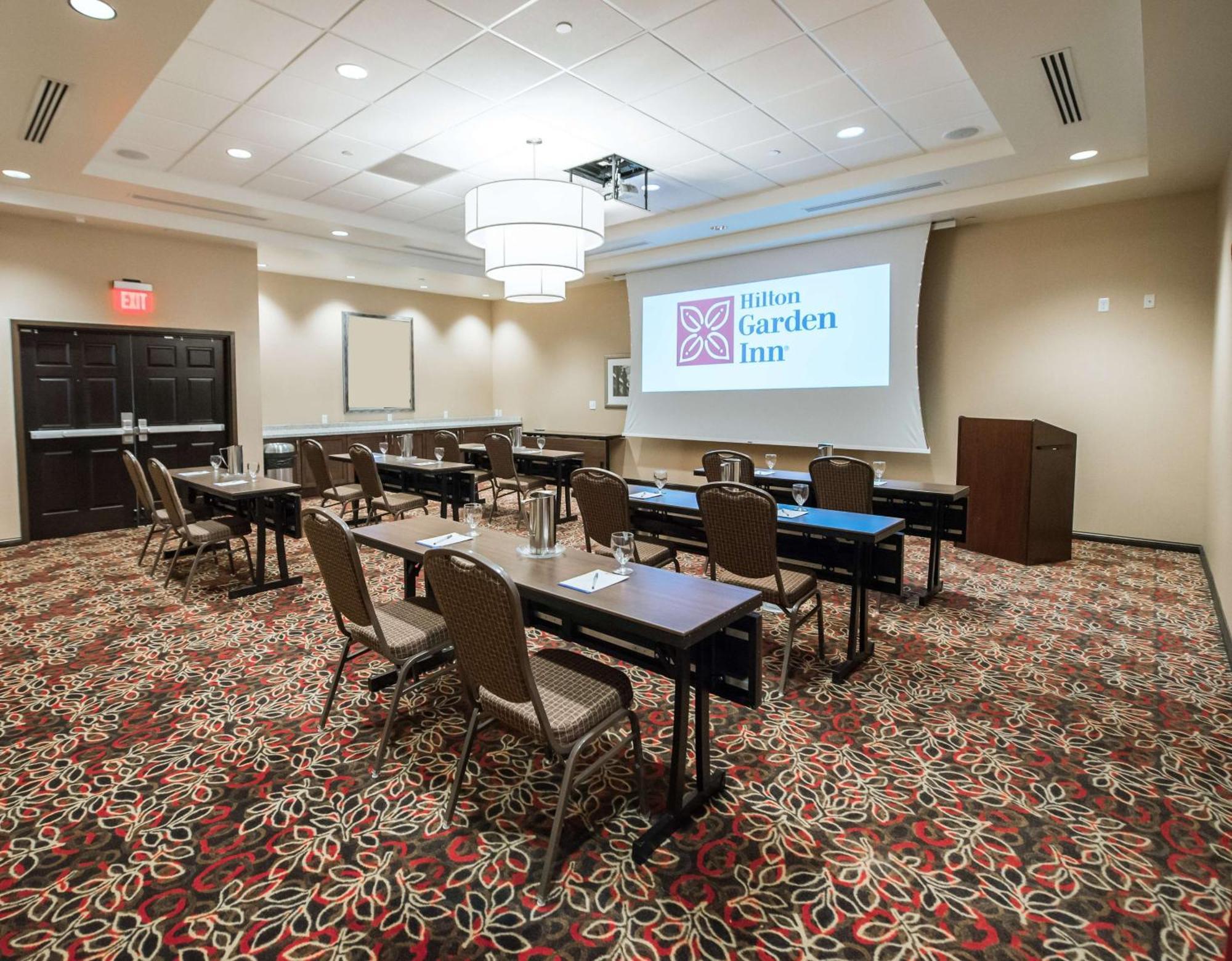Hilton Garden Inn Indiana At Iup Esterno foto