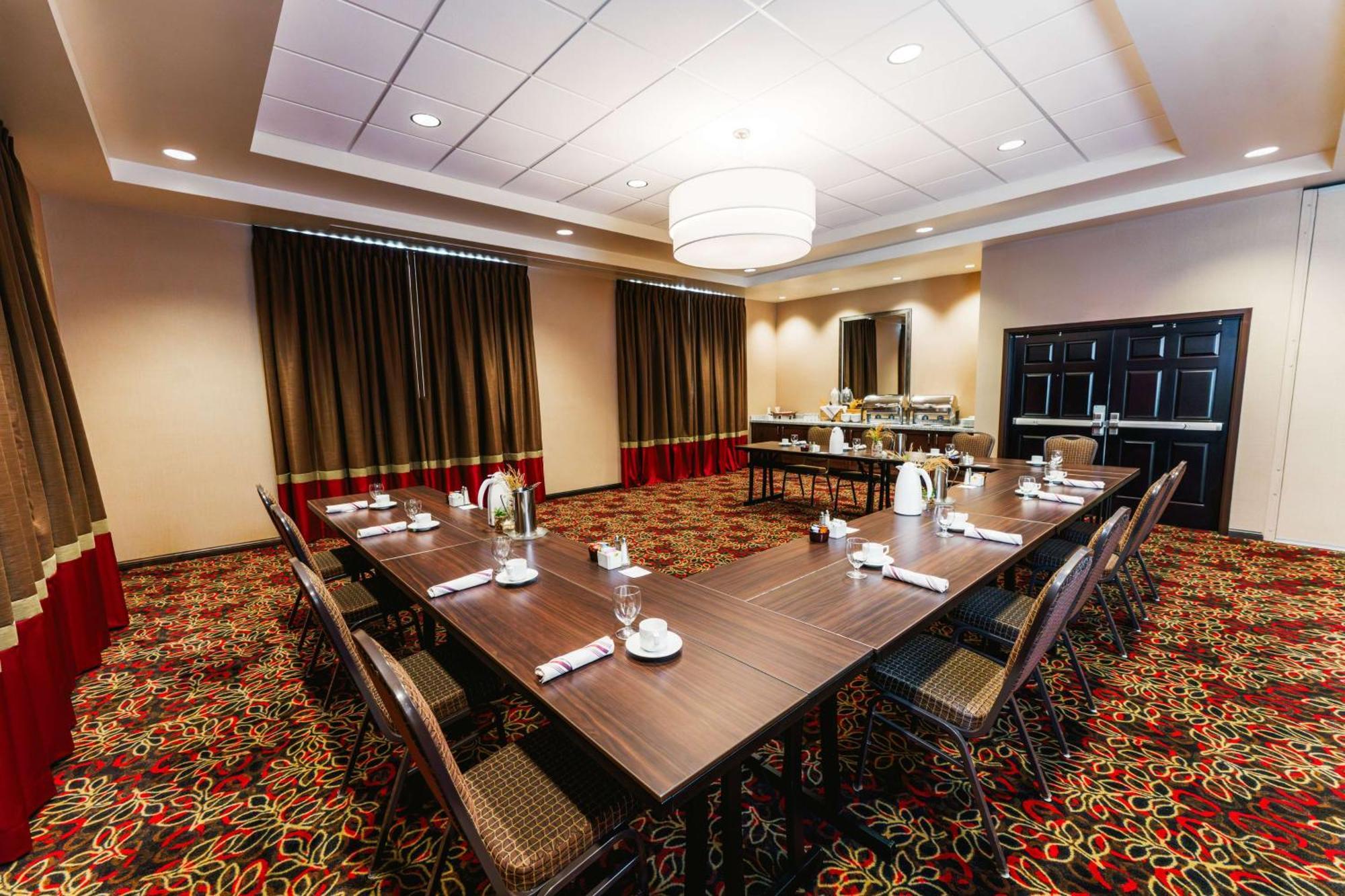 Hilton Garden Inn Indiana At Iup Esterno foto